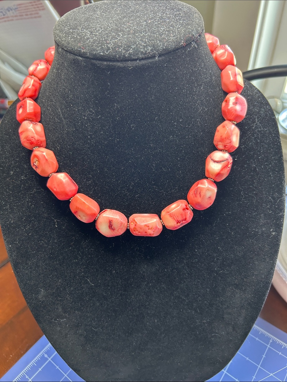 Chunky artisan bamboo corral undyed salmon momo nuggets 925 clasp vintage find
